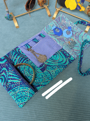 pochette – range bijoux fleurs et wax