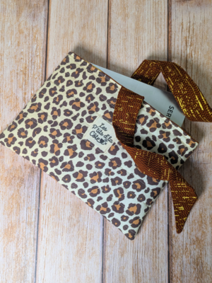Pochette à livres - Léopard et wax