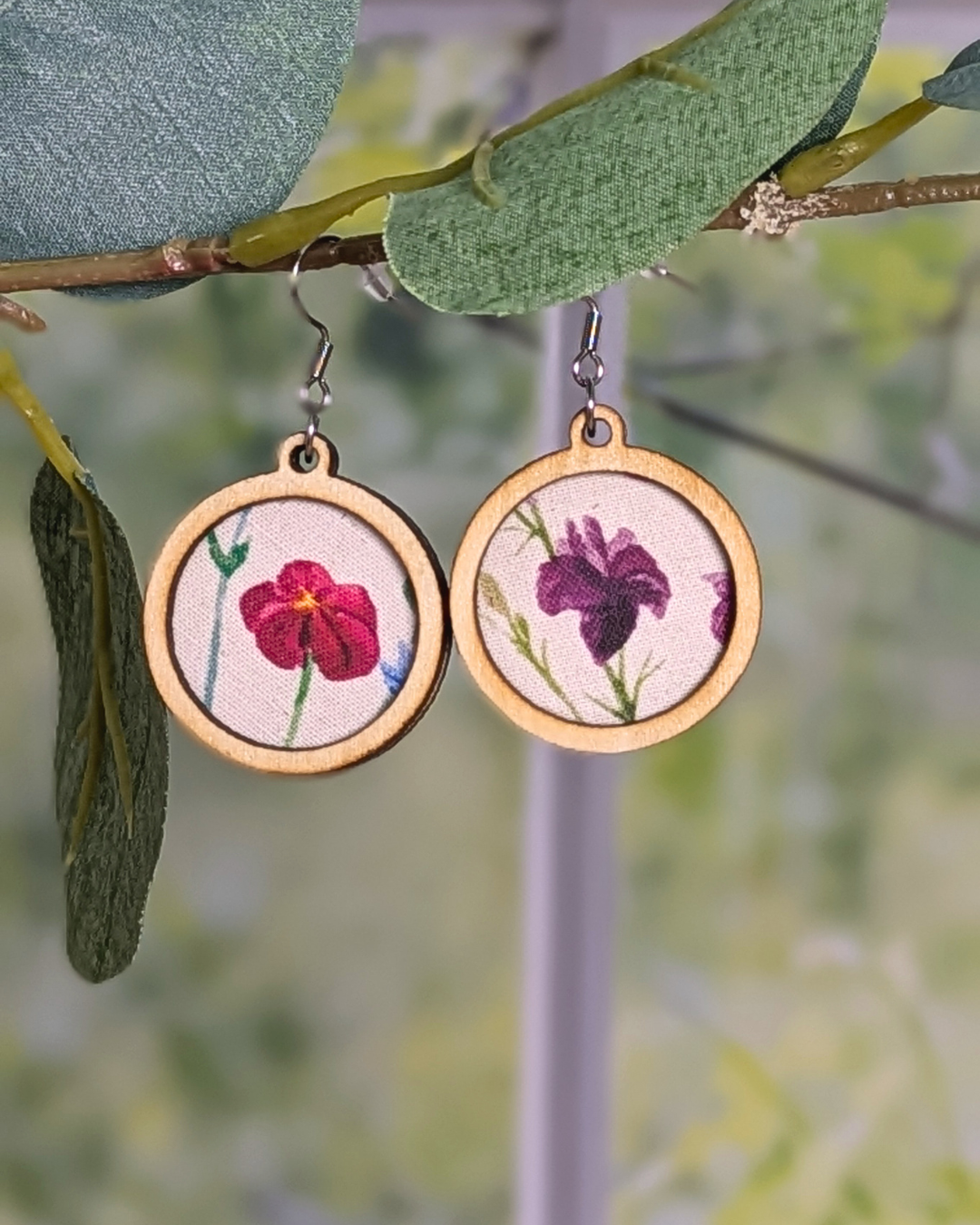 Boucles d'oreilles - Fleurs de champs - Fleurs rose et violette Boucles d'oreilles - Fleurs de champs - Fleurs rose et violette