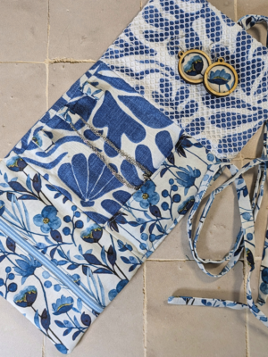 Pochette range-bijoux - Coquillages et fleurs bleues