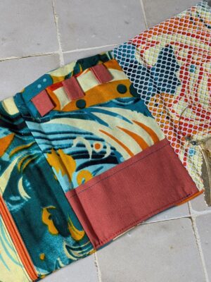 Pochette à bijoux colorée en tissu wax avec rangements – Les P’tits d’la Côte