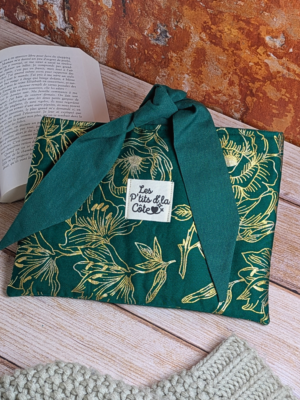 Pochette livre de poche Roses Émeraude